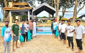 মালয়েশিয়ার স্বাধীনতা দিবসে বাংলাদেশি তরুণদের কোস্টাল কেয়ার ক্যাম্পেইন