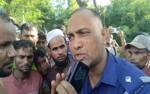 গোয়াইনঘাটে নিজের ২ শিশু সন্তানকে নিয়ে জনতার হাতে ধরা পড়লেন শুটার রিয়াজ