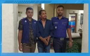 সিলেট গোয়াইনঘাট থেকে আটক শুটার রিয়াজ রূপগঞ্জ থানায় হস্তান্তর