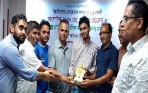 বিয়ানীবাজারে প্রবাসী সাংবাদিক জাকির হোসেন ও ফয়সল মাহমুদ সংবর্ধিত