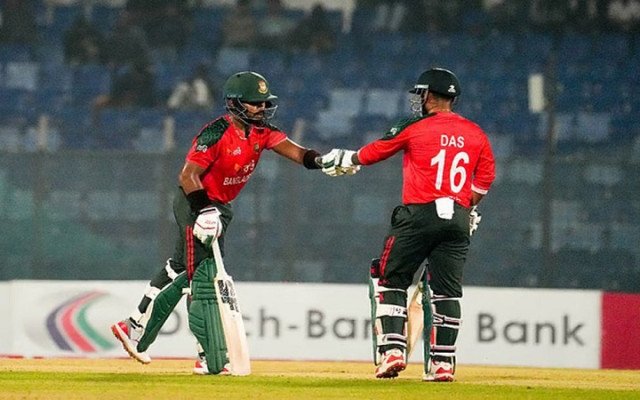 আয়ারল্যান্ডকে হারিয়ে সিরিজ সমতায় ফিরল বাংলাদেশ