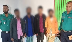 সিলেটের পাঠানপাড়ায় পুলিশের জালে ৪ জন