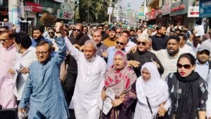 বিভেদ ভুলে মুক্তাদিরের পক্ষে মাঠে আরিফ