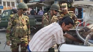 আকাশে ড্রোন, মাটিতে ডগ স্কোয়াড: সিলেটে নজিরবিহীন নিরাপত্তা