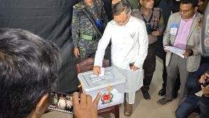 শান্তিপূর্ণ পরিবেশে ভোট হচ্ছে: খন্দকার মুক্তাদির