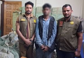 বাদাঘাট থেকে যুবক গ্রে ফ তা র: সাথে মিললো যা