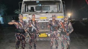 সিলেটে রুপিতে তেল কেনার চেষ্টা, ভারতীয় ট্রাক জব্দ