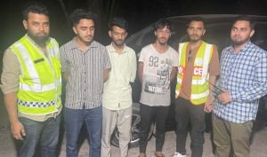 সিলেটে তেল না পেয়ে কর্মচারীকে ছু/রিকা/ঘাত: তিনজন গ্রে ফ তা র