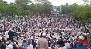 সিলেটে ঈদের জামাত অনুষ্ঠিত: শাহী ঈদগাহে মুসল্লিদের ঢল