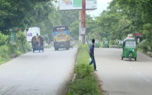 নিষেধাজ্ঞা সত্ত্বেও ঢাকা-সিলেট মহাসড়কে সিএনজির দৌরাত্ম্য, বাড়ছে দুর্ঘ.টনার ঝুঁকি