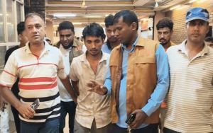 হ্যান্ডকাফসহ পলায়ন, ‘লাইভে’ চমক দেখানো আসির সুনামগঞ্জ শহর থেকে আটক