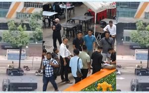 মালয়েশিয়ায় বাংলাদেশি পাসপোর্ট সেবাকেন্দ্রে ইমিগ্রেশন অভিযান