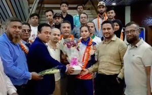 এশিয়ান গেমসে ইতিহাস গড়ে ফিরলেন জিন্নাত, বিমানবন্দরে উষ্ণ অভ্যর্থনা