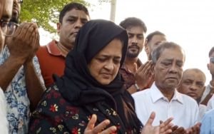 বিশ্বনাথে সড়ক পাকাকরণ কাজের উদ্বোধন করলেন এমপি লুনা