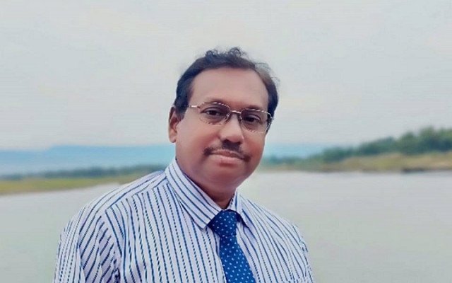 ছবি: অধ্যক্ষ প্রফেসর গোলাম আহমদ খান।
