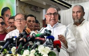 বেগম জিয়া‌কে স্লো পয়জ‌নিং ক‌রে হ.ত্যা কর‌তেই গ্রেপ্তার ক‌রে‌ছিল আওয়ামী লীগ: মির্জা আব্বাস