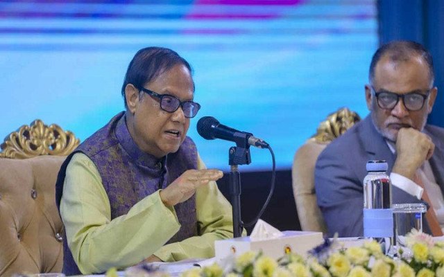 বাংলাদেশ ব্যাংকের গভর্নর ড. আহসান এইচ মনসুর (ছবি: সংগৃহিত)।