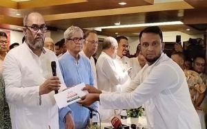 জুলাই-আগস্ট গণঅভ্যুত্থানে শহীদ পরিবারকে সম্মাননা দিল সিলেট জেলা বিএনপি