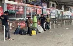 কর্মবিরতিতে অচল সিলেটের সড়ক যোগাযোগ