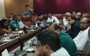 কর্মবিরতি করে কী পেলেন পরিবহন মালিক-শ্রমিকরা