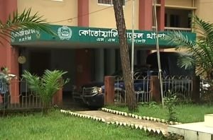 নগরীতে ছিনতাইর টাকা নিয়ে খু ন, আরও একজন গ্রে ফ তা র