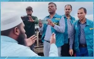 সেই মোকাররিমও দুদকের তালিকায়