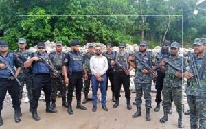 ধোপাগুল থেকে ভোলাগঞ্জের  ৩৭ হাজার ঘনফুট পাথর জব্দ