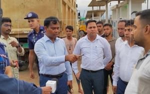 প্রথম দিনেই অ্যাকশনে জেলা প্রশাসক: ৩টি ক্রাশার মিলে অভিযান