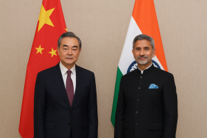 ভারতের পাশে চিন, আমেরিকার শুল্ক নীতির বিরুদ্ধে সরব