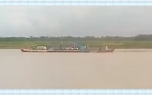 কানাইঘাটে  সুরমা নদী থেকে বালু উত্তোলনকে কেন্দ্র করে দুই পক্ষের সংঘর্ষ